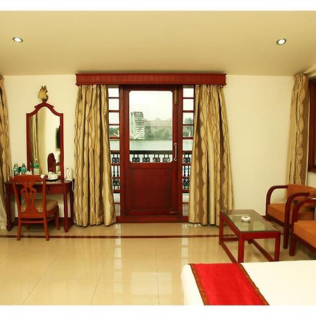 Bolgatty Palace & Island Resort Kochi Exterior foto