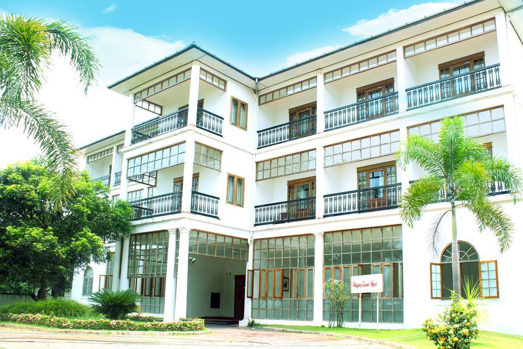 Bolgatty Palace & Island Resort Kochi Exterior foto