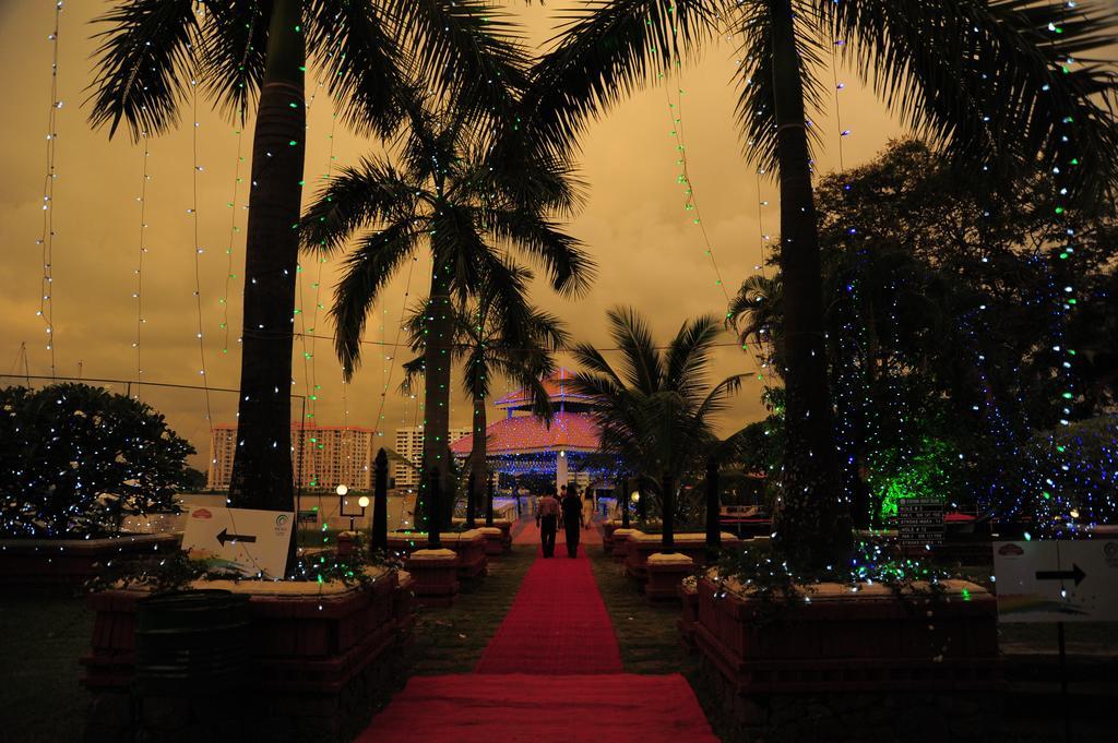 Bolgatty Palace & Island Resort Kochi Exterior foto