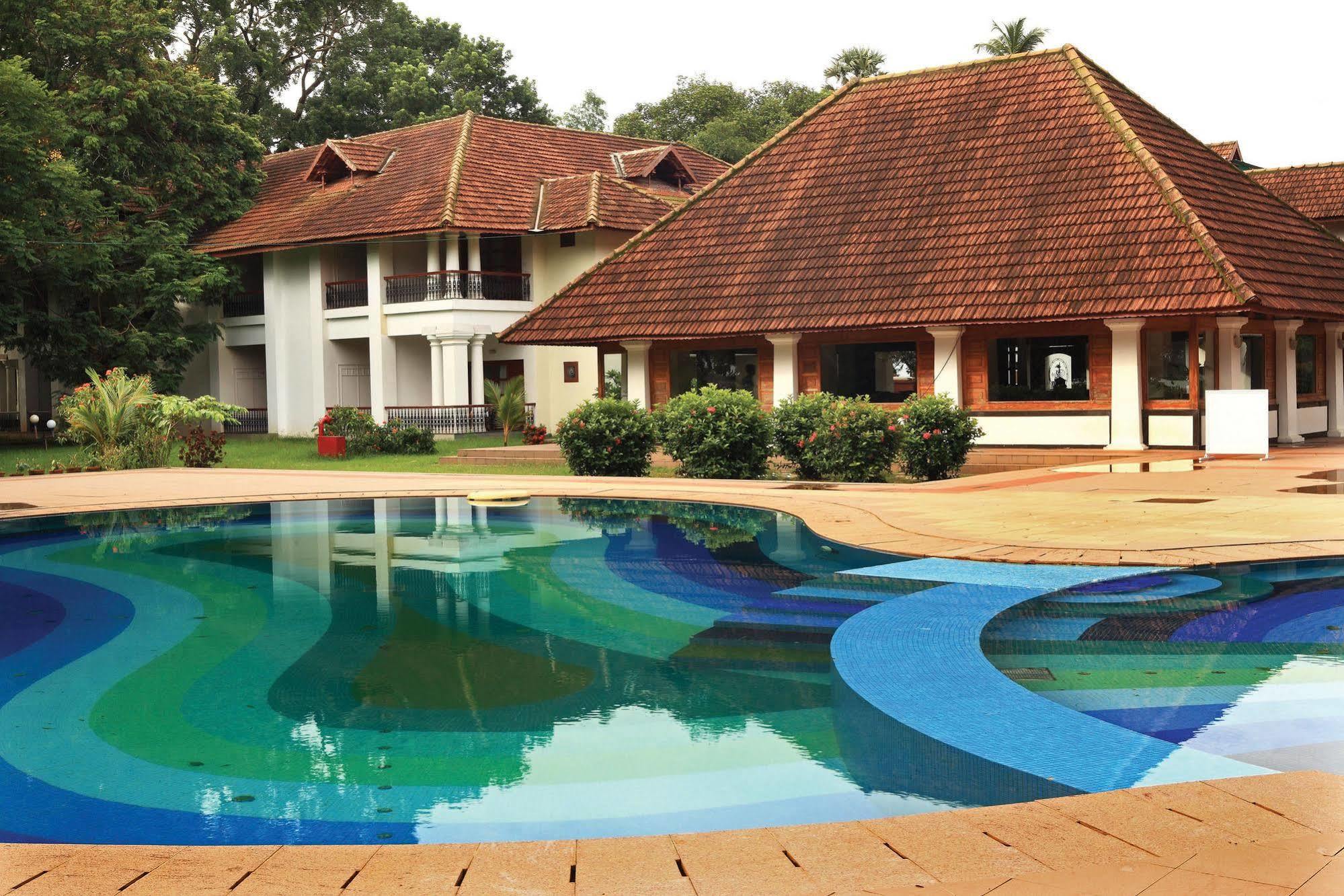 Bolgatty Palace & Island Resort Kochi Exterior foto